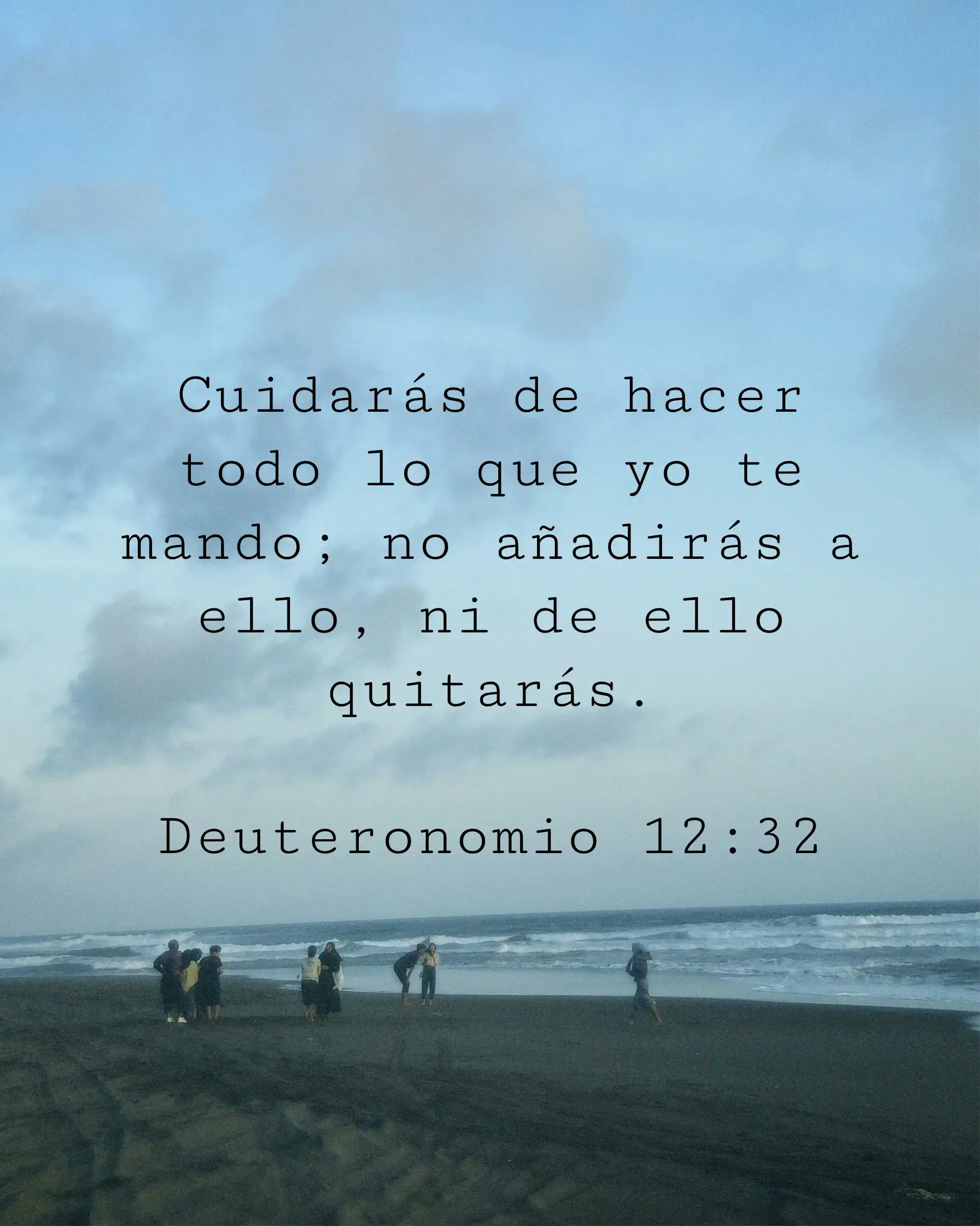 Cuidarás de hacer todo lo que yo te mando; no añadirás a ello, ni de ello quitarás.